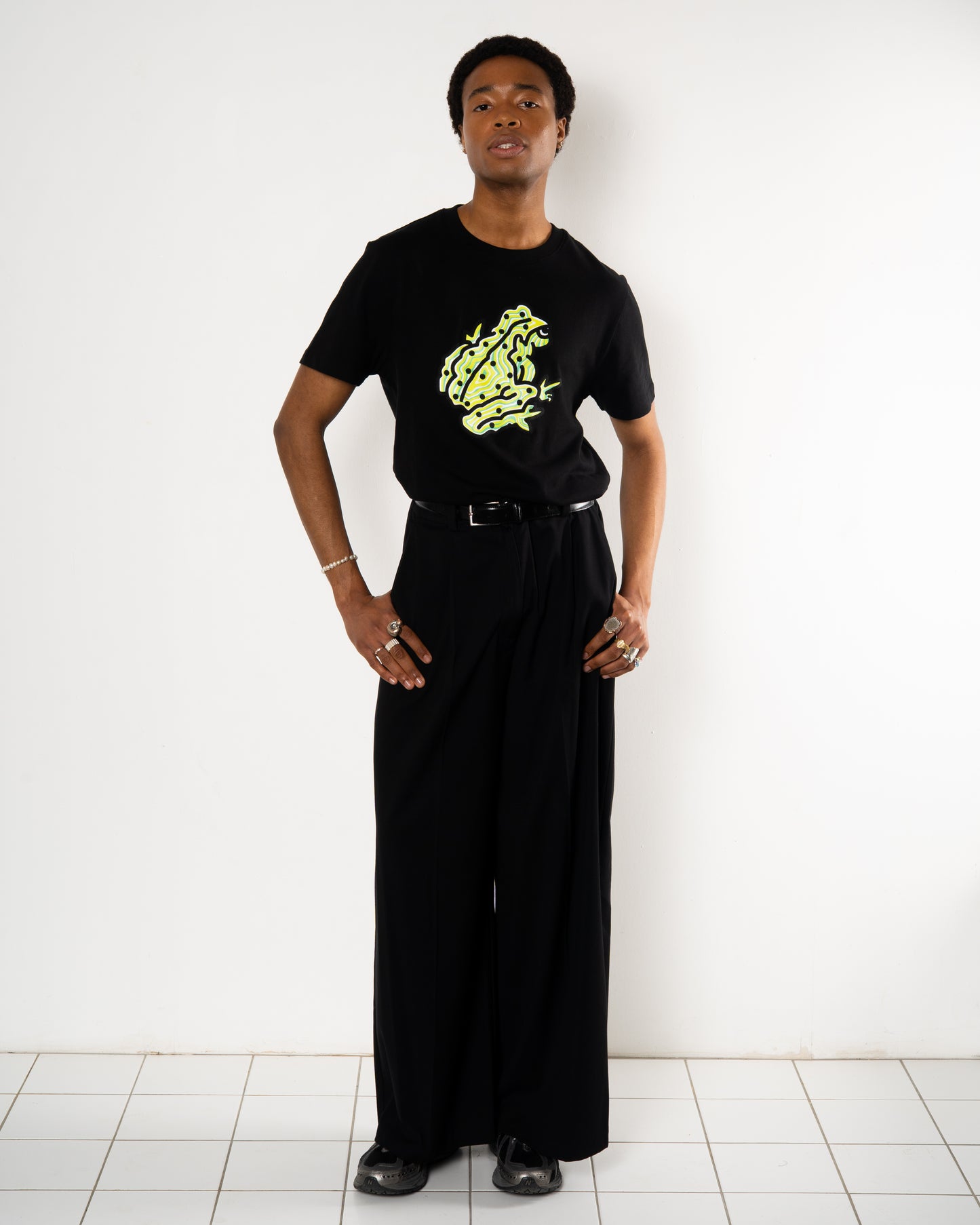 Peace Frog Tee in Black