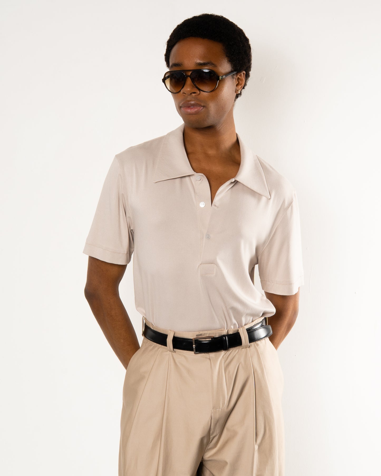 Chips House Polo in Stone